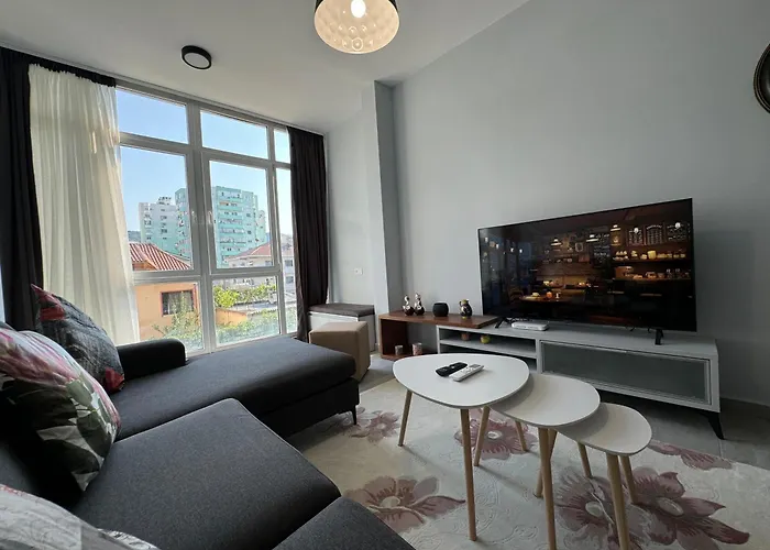 Kika Complex 2 Sunny Balcony Apartment